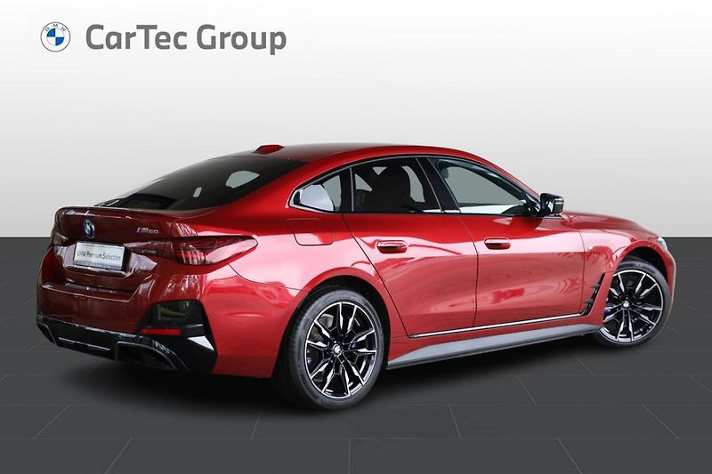 BMW i4 M60 xDrive - fotka 3 z 30