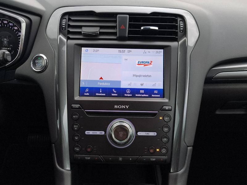 Ford Mondeo (2021) TITANIUM 4x4 2.0 EcoBlue 140kW - fotka 18 z 29
