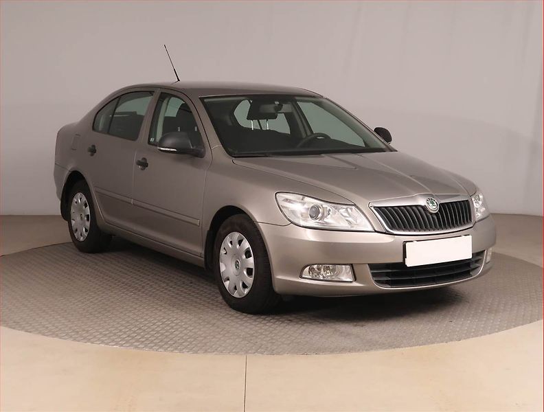 Škoda Octavia (2010) 1.2 TSI, ČR,1.maj, Serv.kniha - fotografie inzerátu