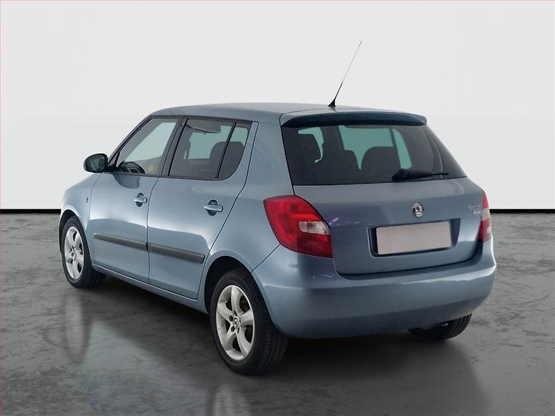 Škoda Fabia (2007) Sport 1.2, nová STK, zamluveno - fotka 4 z 15