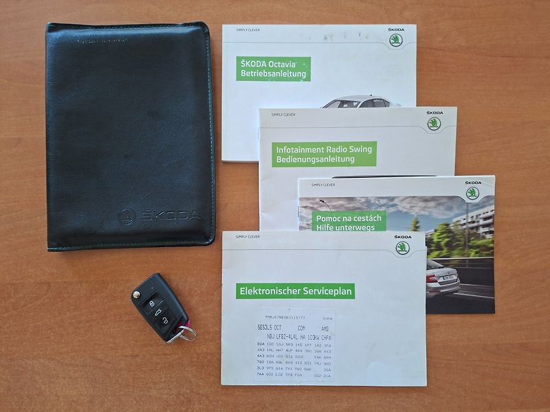 Škoda Octavia (2014) 1.4TSI 103kW 6MAN -1.MAJITEL - fotka 36 z 40