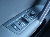 Volkswagen Tiguan (2018) 2.0 TDI, 4X4, Automat, Navi - náhled 16