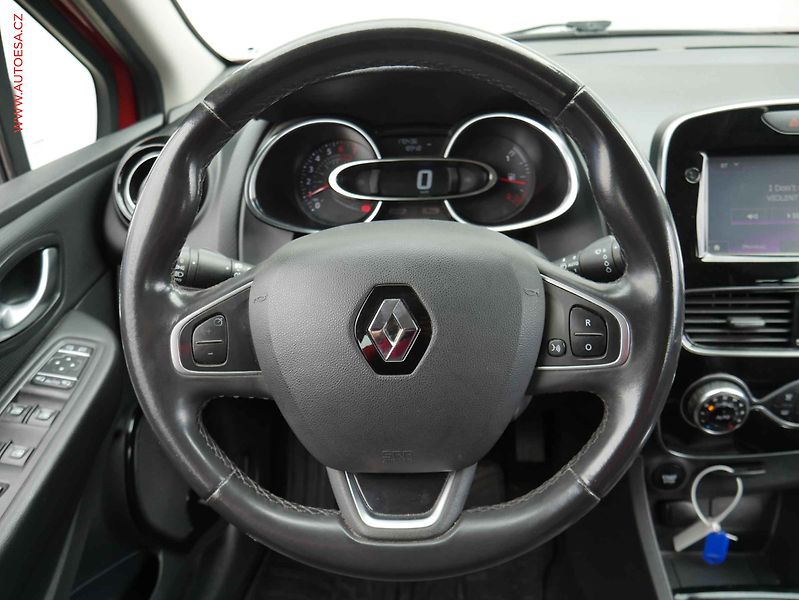 Renault Clio (2016) 0.9TCe, Navi, LED - fotka 13 z 21