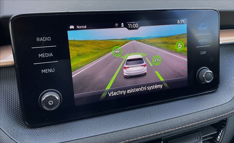 Škoda Fabia 1,0 TSi,81kW,STYLE,DSG,DPH - fotka 19 z 25
