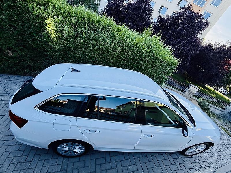 Škoda Octavia (2022) 1,5TSi 96kW G-TEC CNG STYLE ČR - fotka 13 z 19