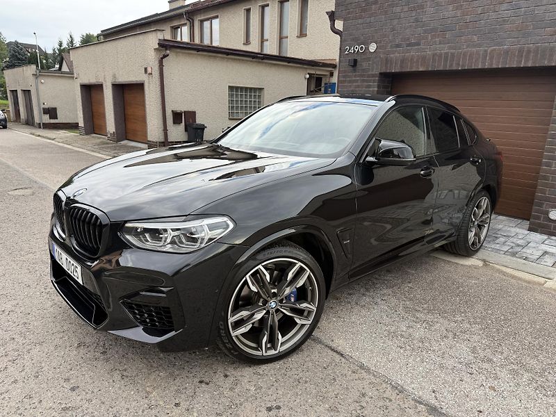 BMW X4 (2021) BMW X4 M40D 250kw 700nm - fotka 3 z 42