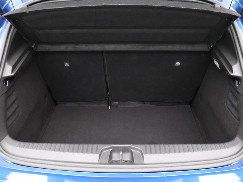 Renault Clio 1,0 TCe 67 kW Intens DPH - fotka 10 z 26