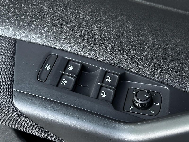Volkswagen Taigo 1.0TSi 95PS App-Connect VÝHŘEV - fotka 13 z 37