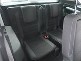 Volkswagen Touran (2018) 2.0 TDI, Automat, 7 míst - náhled 16