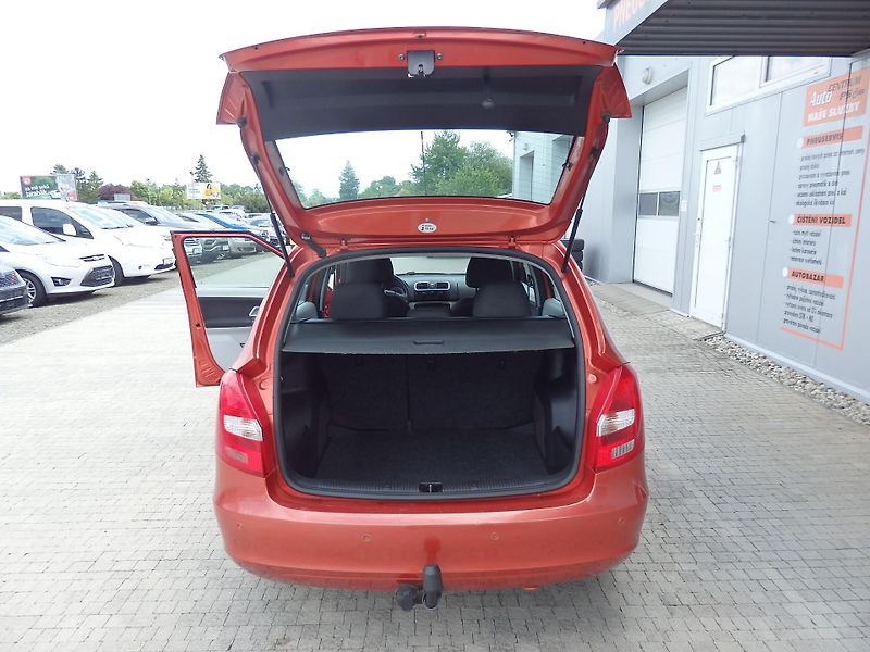 Škoda Fabia 1.4 16V KLIMA ZÁLOHOVÁNO - fotka 8 z 15