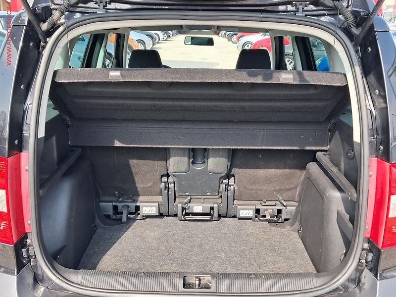 Škoda Yeti (2011) 1.2 TSi, Ambition - fotka 7 z 16