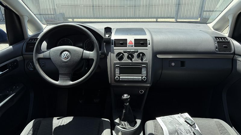 Volkswagen Touran (2009) 1.9TDi*77kW*COMFORT-LINE* - fotka 9 z 21