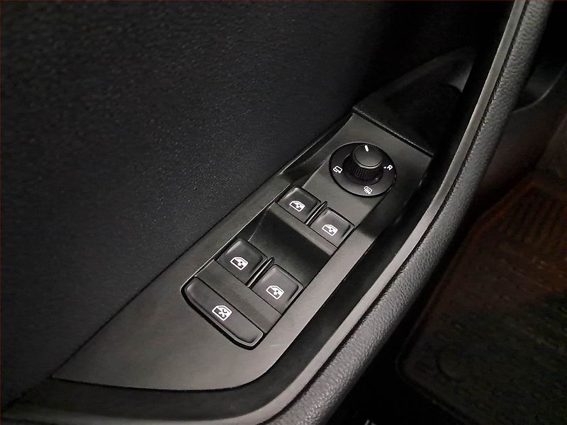 Škoda Superb (2016) Style 2.0 TSI, 4X4, Automat - fotka 18 z 23
