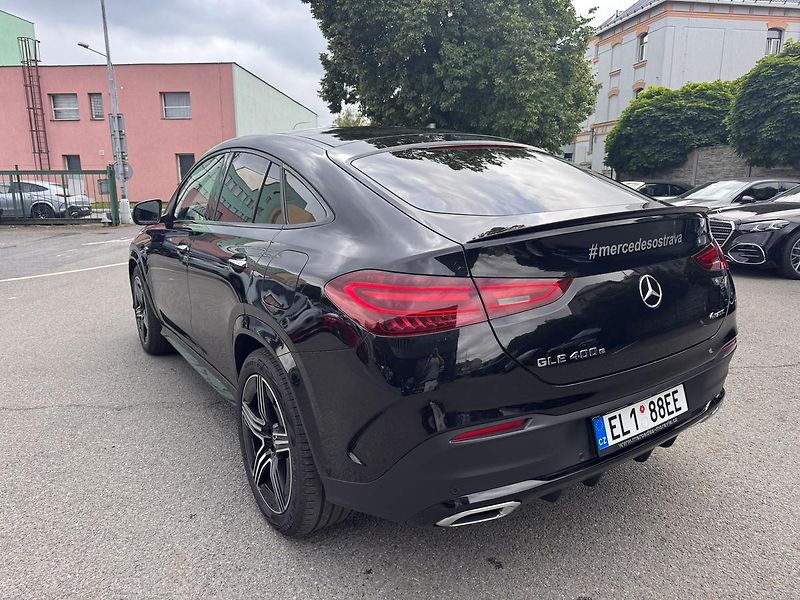 Mercedes-Benz GLE (2025) 400 e 4MATIC kupé - fotka 5 z 28