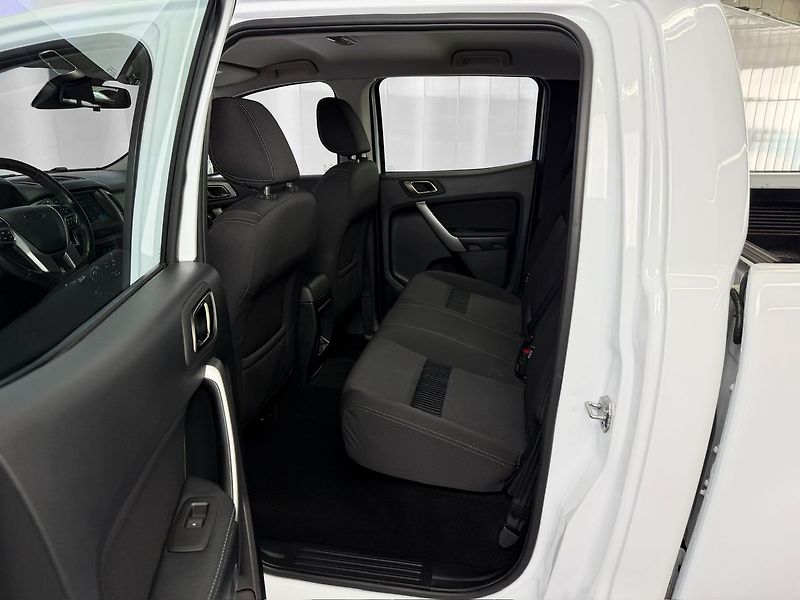 Ford Ranger 2.0 TDCi 4WD XLT DOUBLE CAB, T - fotka 11 z 24