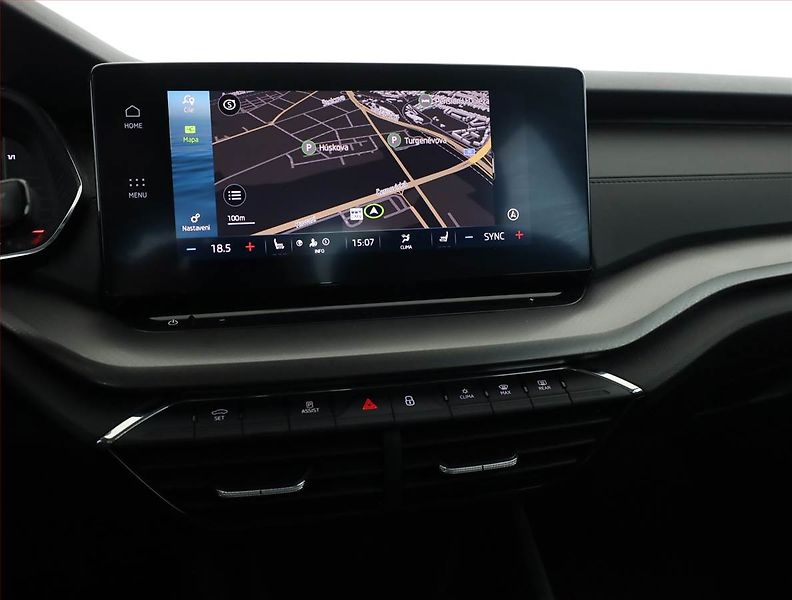 Škoda Octavia (2020) 1.5 TSI, Navi, Tempomat - fotka 10 z 19