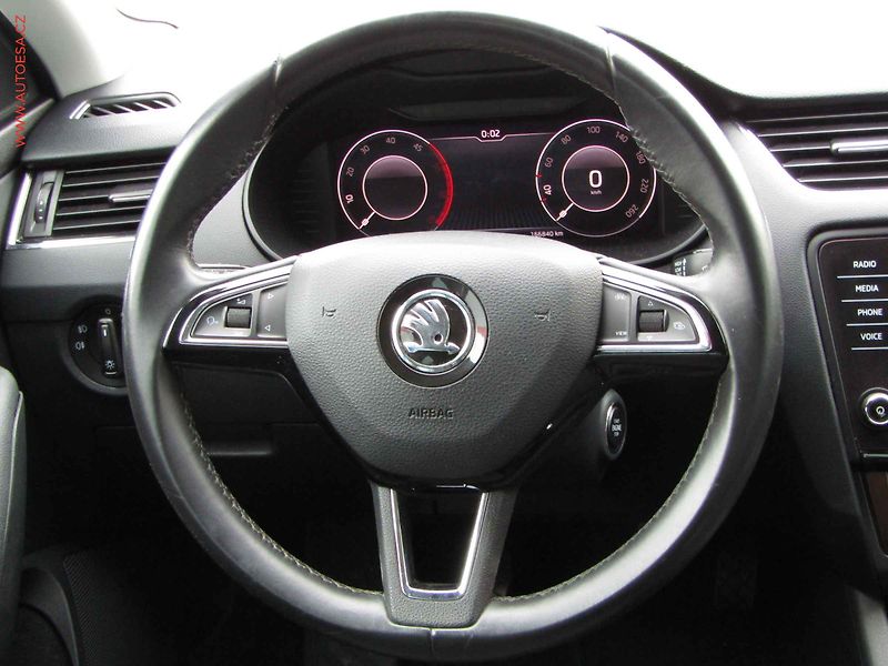 Škoda Octavia (2020) 2.0TDi, ČR, Style, LED, +pneu - fotka 14 z 20