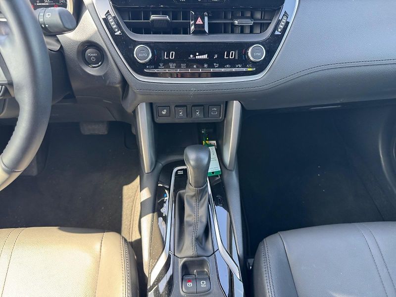 Toyota Corolla Cross (2024) EXECUTIVE 2.0HYBRID 112kW AWD - fotka 10 z 11