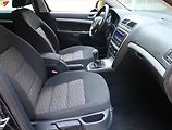 Škoda Octavia (2010) 1.6 TDI, Serv.kniha, Xenony - náhled 9