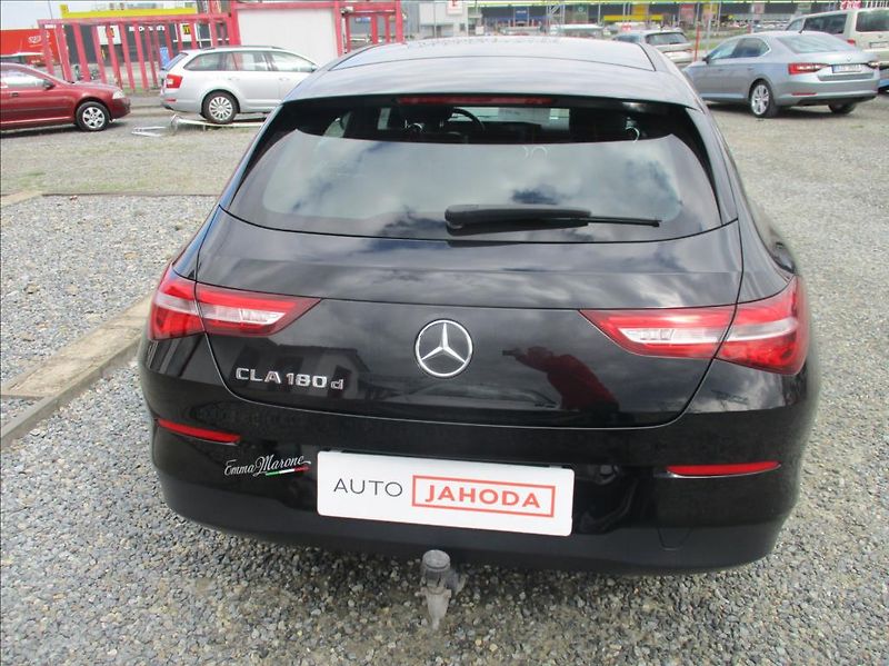 Mercedes-Benz CLA 1,5 180D, digiklima,servis, - fotka 6 z 51