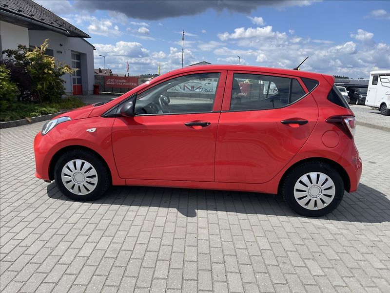 Hyundai i10 1,0 i 49kw ESP CZauto 1maj. - fotka 2 z 35
