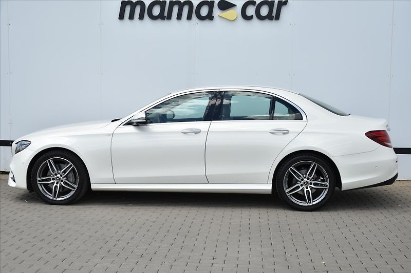 Mercedes-Benz Třídy E 220D 4MATIC AMG NAVI ČR - fotka 4 z 34