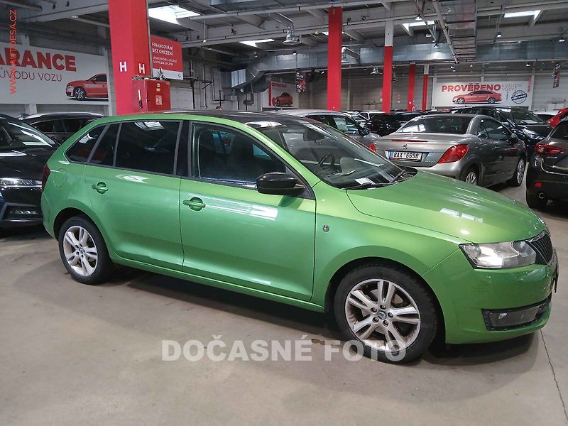 Škoda Rapid (2014) 1.2 TSi, 1.maj, xenon - fotka 3 z 3