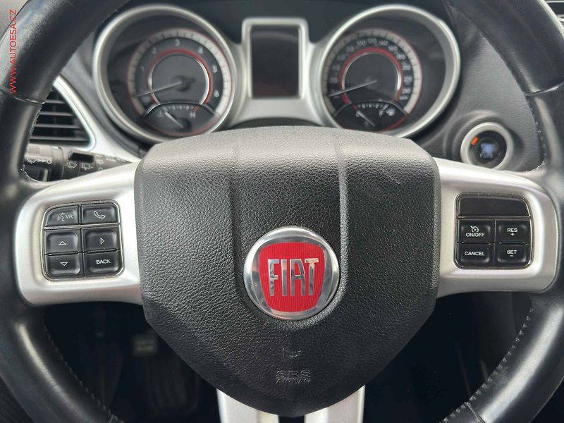 Fiat Freemont (2013) 2.0JTD 4x4, 7míst, ČR - fotka 13 z 20