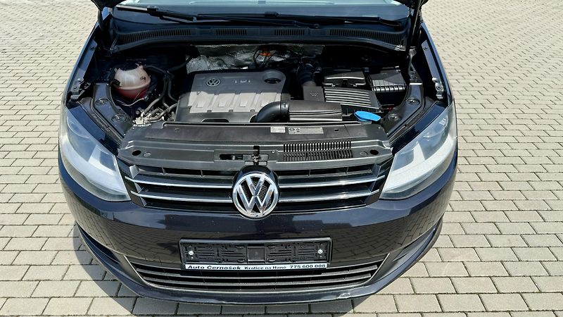 Volkswagen Sharan (2012) 2.0TDi*103kW*7MÍST*BLUE-MOTION - fotka 20 z 26