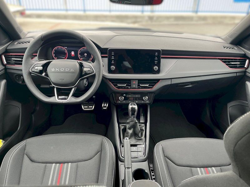 Škoda Kamiq (2026) Monte Carlo 1.0 TSI DSG - fotka 5 z 34