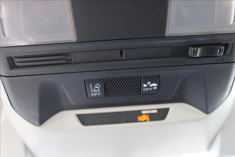 Subaru XV 1,6 i  1.maj.,ČR,serviska,DPH - fotka 28 z 34