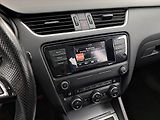 Škoda Octavia (2015) 1.6 TDI, Serv.kniha, Xenony - náhled 12