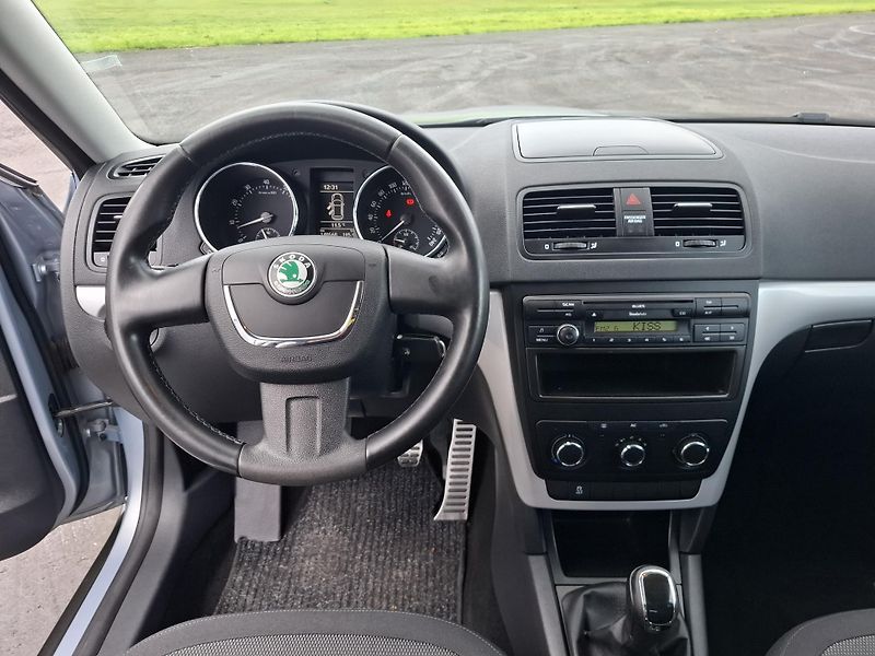 Škoda Yeti (2011) 1.2TSi 77kW,klima,senzory - fotka 10 z 18