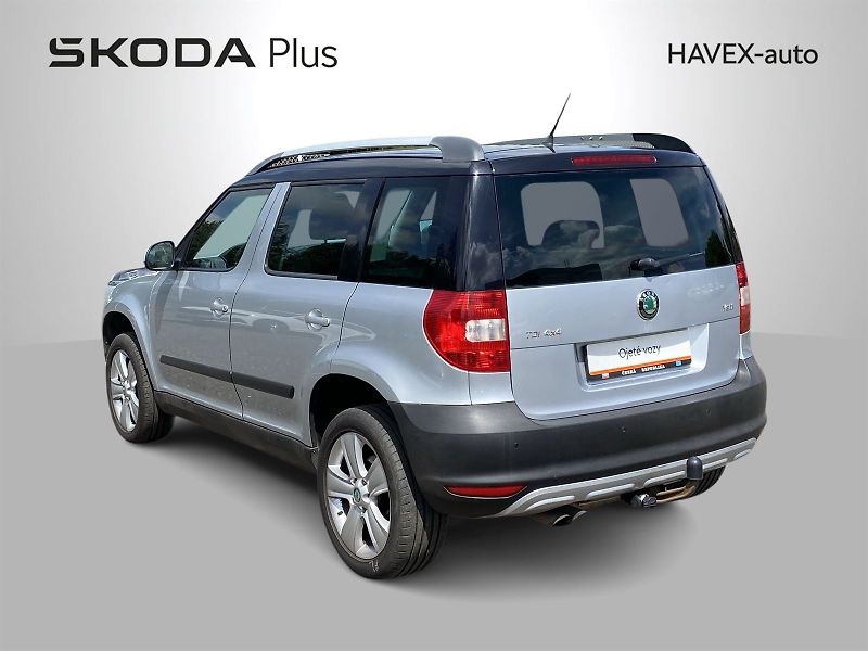 Škoda Yeti (2012) 2.0 TDI 4x4 Elegace+ - fotka 27 z 28