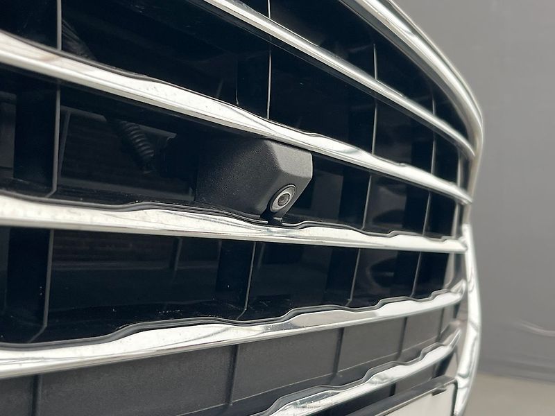 Ford S-MAX 2,5 HEV Titanium 7míst - fotka 42 z 70