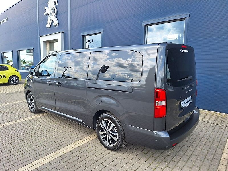 Peugeot Traveller (2026) Allure L3 2.2 BHDi 180 EAT8 - fotka 3 z 18