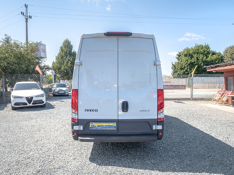 Iveco Daily (2023) ČR 3.0JTD 129KW – MAX - fotka 6 z 36