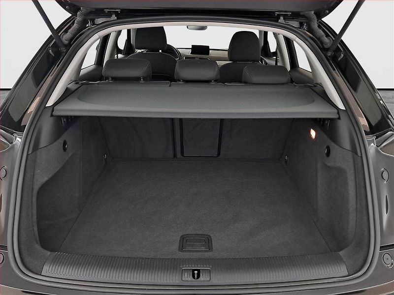 Audi Q3 (2012) 2.0 TDI, 4X4, Automat - fotka 14 z 24