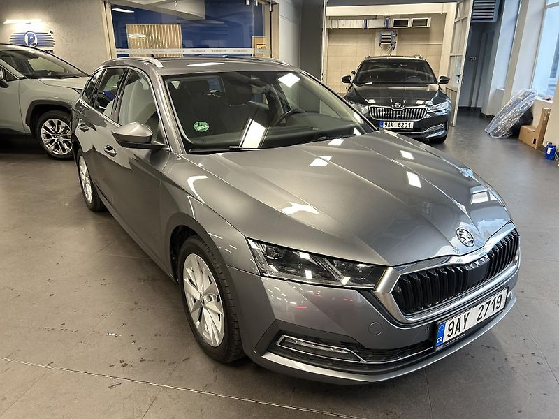 Škoda Octavia (2023) 1.5TSi Style Plus Matrix ACC - fotografie inzerátu