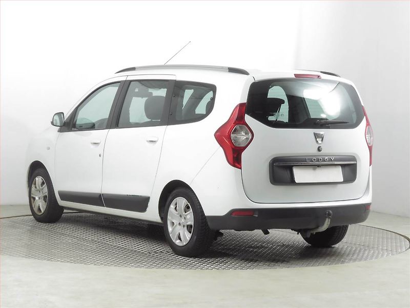 Dacia Lodgy (2018) 1.5 dCi, 7 míst, Tempomat - fotka 4 z 23