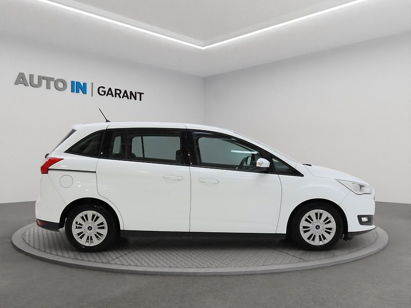 Ford Grand C-MAX (2018) 1.maj.ČR,92kW, tažné, záruka, - fotka 13 z 19