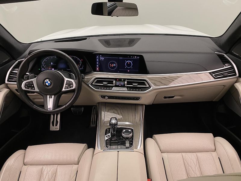 BMW X7 xDRIVE 30d M-PAKET CZ 6míst - fotka 2 z 88