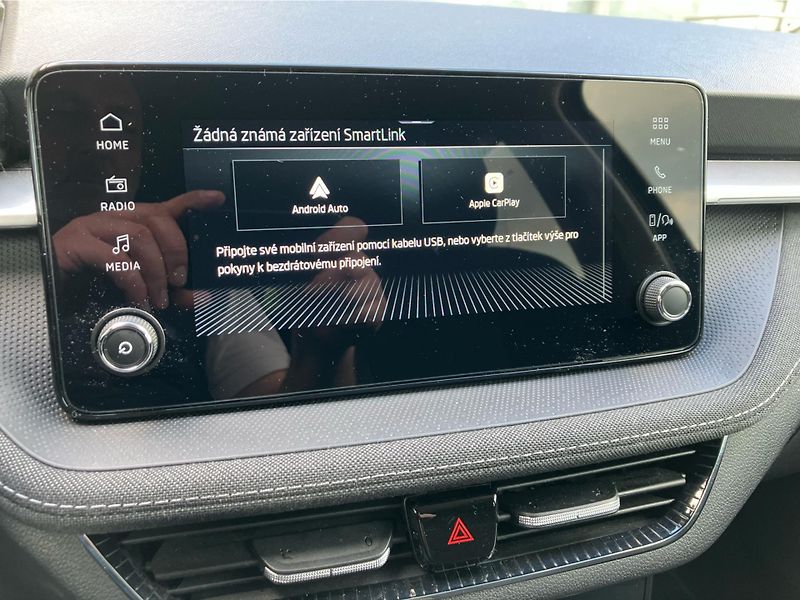 Škoda Fabia 1.0 TSI 85 kW Top Selection DS - fotka 20 z 29