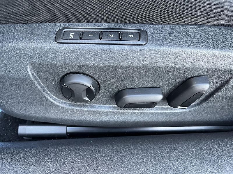 Škoda Superb (2021) 1.5TSI 110KW STYLE MAN6 MATRIX - fotka 16 z 49