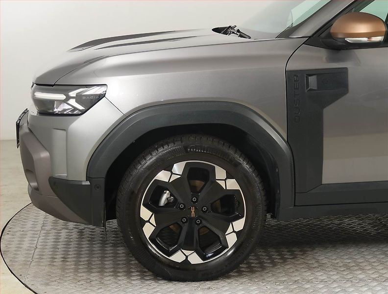 Dacia Duster (2024) Extreme 1.0 TCe - fotka 15 z 23