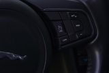 Jaguar F-Pace 2.0 25T 184kW - náhled 17