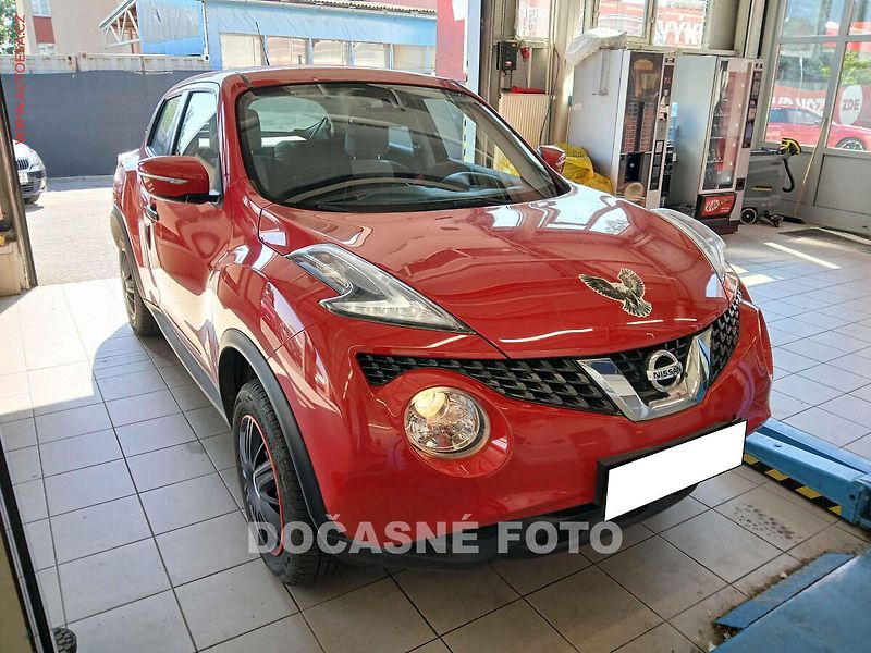 Nissan Juke (2017) 1.6 i, STK2/28 - fotka 1 z 3