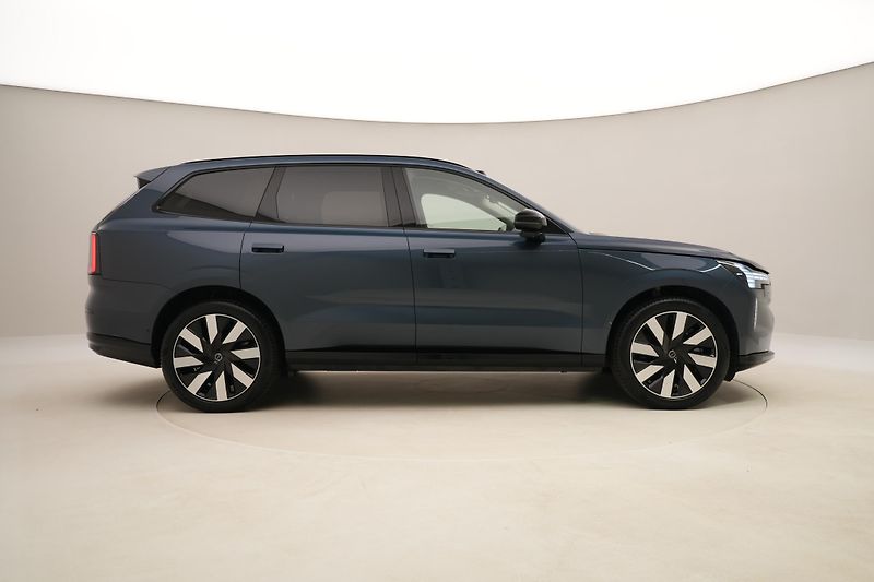 Volvo EX90 PURE ELECTRIC TWIN ULTRA B&W - fotka 14 z 63