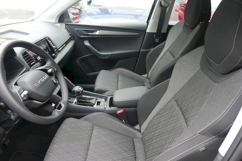 Škoda Karoq (2025) 1.5 TSI 110 kW DSG 7° Top Sele - fotka 6 z 29