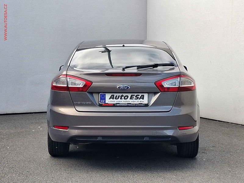 Ford Mondeo (2014) 2.0 TDCi, Business, bixen - fotka 5 z 19